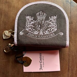 Juicy Couture Scottie Dog Half Moon Zip Around Wallet in Chocolate🎀